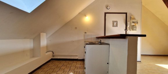 1 bedroom Apartment in Laon, France No. 244621 9