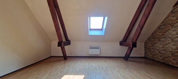 1 bedroom Apartment in Laon, France No. 244621 7