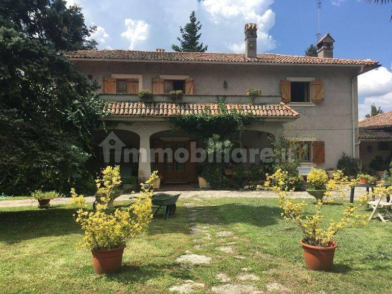 4 Schlafzimmer Villa in Rieti, Italy, Nr. 342515
