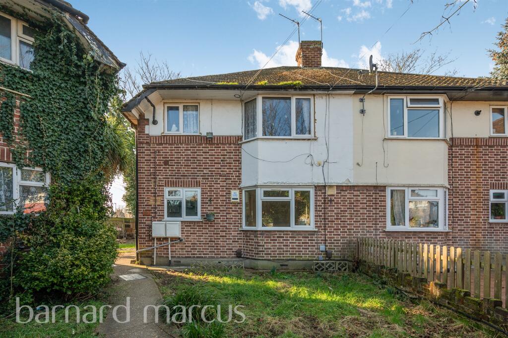 2 bedrooms Maisonette in Feltham, United Kingdom No. 9846