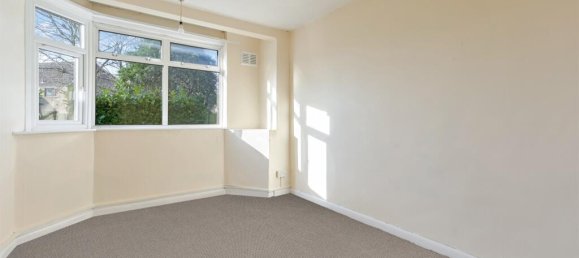 2 bedrooms Maisonette in Feltham, United Kingdom No. 9846 6