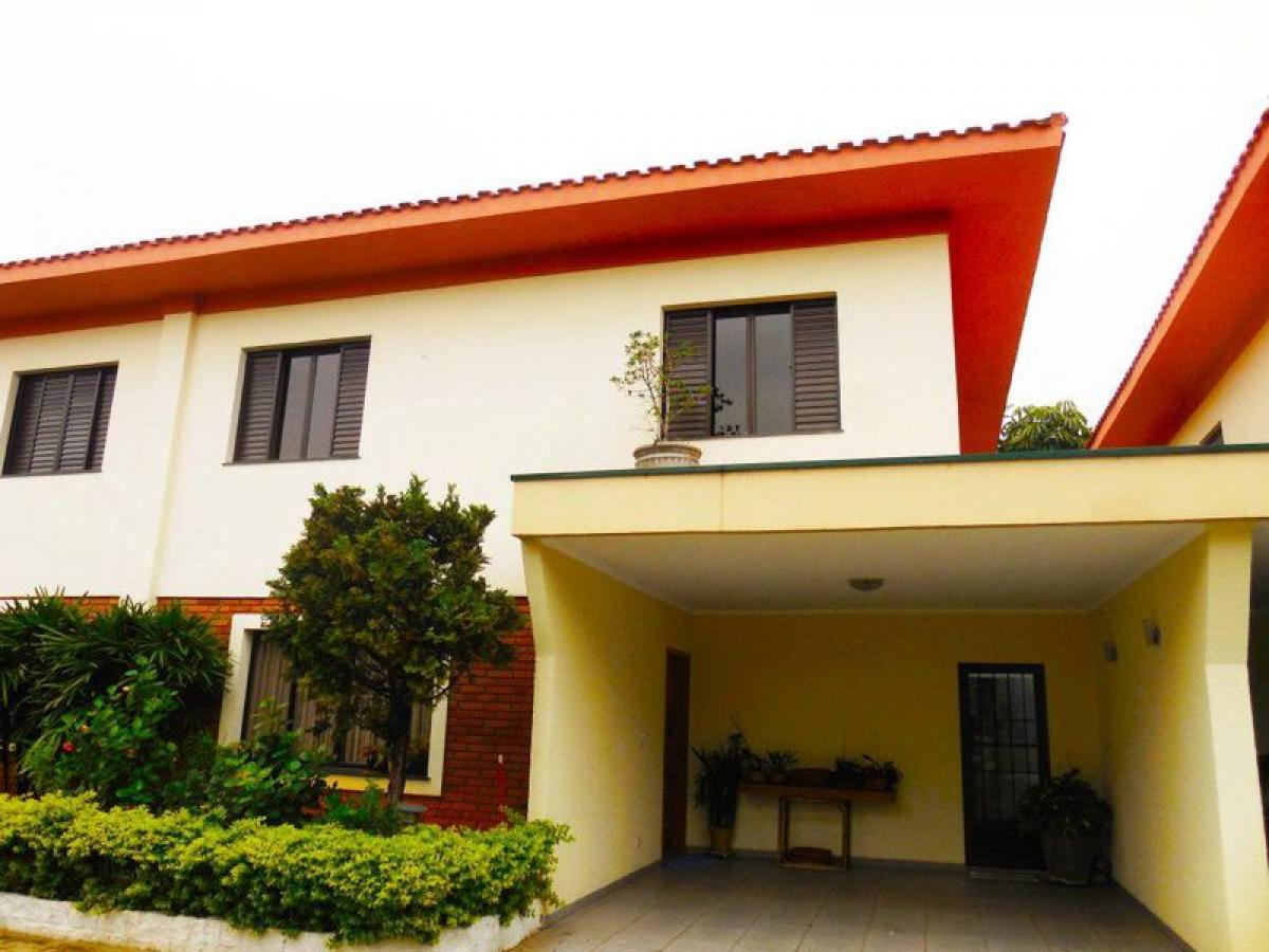 3 bedrooms House in Sao Paulo, Brazil No. 467445