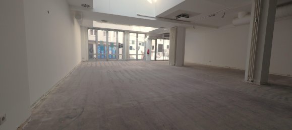 Edifício de 38 divisões em Kaufbeuren, Germany N.º 2388 18