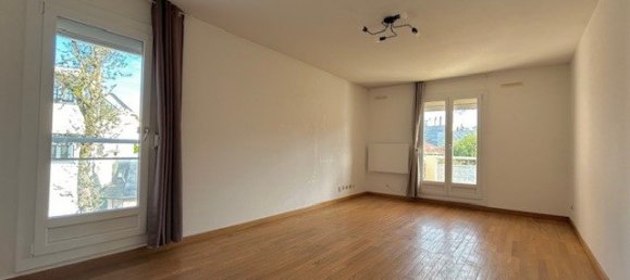 Apartamento de 2 dormitorios en Nancy, France No. 259246 3