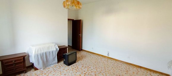 Casa de 15 habitaciónes en Foiano della Chiana, Italy No. 223278 9