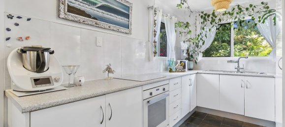 3 chambres Maison à East Innisfail, Australia No. 191 6