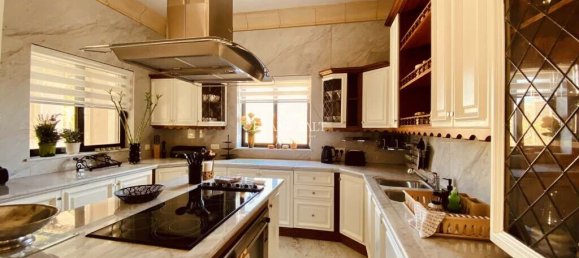 3 Schlafzimmer Villa in Swieqi, Malta, Nr. 10801 5