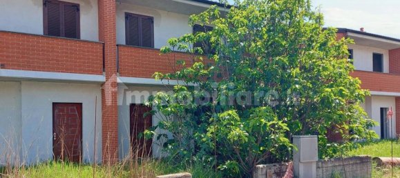 3 bedrooms Villa in Valera Fratta, Italy No. 87328 7