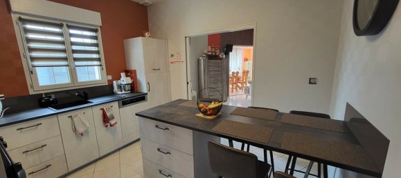 3 bedrooms House in Montsurs, France No. 357844 3