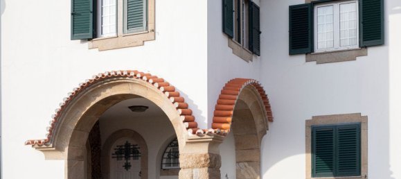 9 bedrooms House in Oliveira de Azemeis, Portugal No. 72037 8