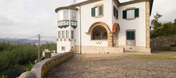 9 bedrooms House in Oliveira de Azemeis, Portugal No. 72037 5