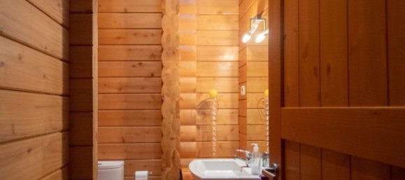 9 bedrooms House in Oliveira de Azemeis, Portugal No. 72037 19