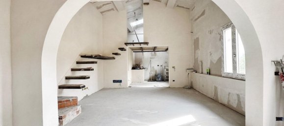 Дуплекс с 5 спальнями в Кампи Бизенцио, Италия № 347910 17