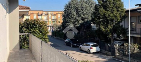 Квартира с 3 спальнями в Гуссаго, Италия № 56640 10