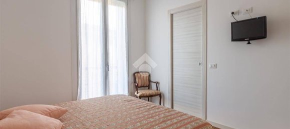 Квартира с 3 спальнями в Гуссаго, Италия № 56640 15