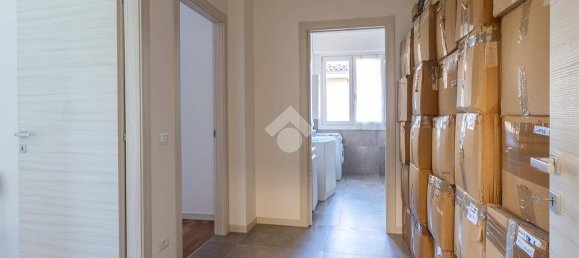 Квартира с 3 спальнями в Гуссаго, Италия № 56640 13