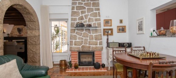 6 bedrooms Villa in Sesimbra, Portugal No. 139969 10