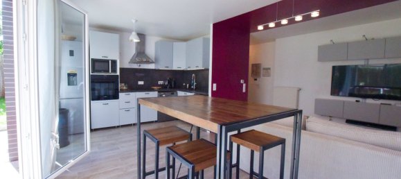 2 bedrooms Apartment in Nanterre, France No. 177262 4