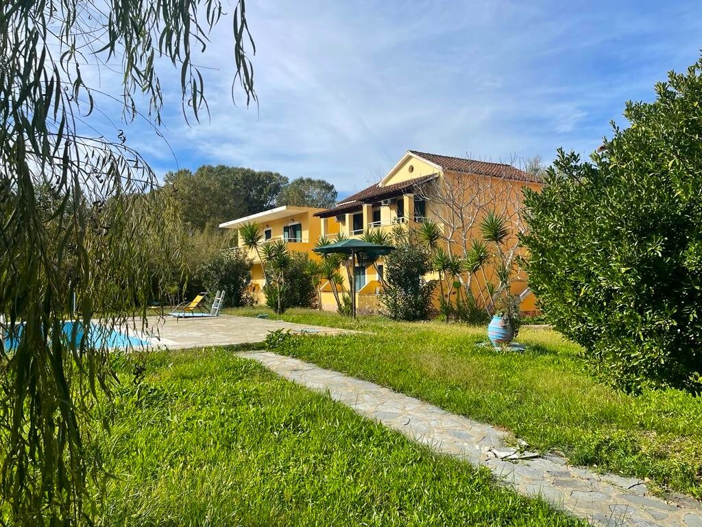 Stadthaus in Corfu, Greece 1226m², Nr. 2712