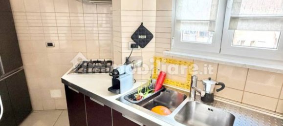 2 bedrooms Apartment in Turin, Italy No. 336660 10