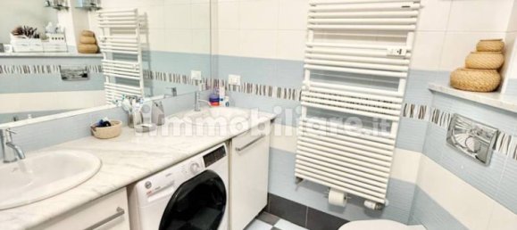 2 bedrooms Apartment in Turin, Italy No. 336660 38