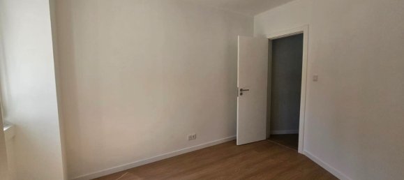 2 Schlafzimmer Wohnung in Amadora, Portugal, Nr. 329659 7