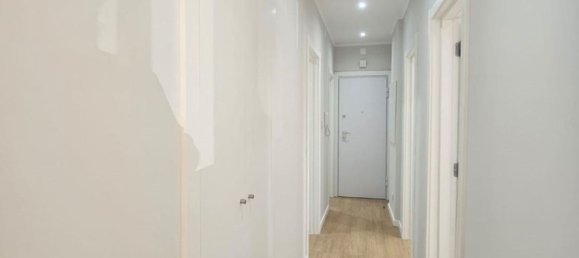 2 Schlafzimmer Wohnung in Amadora, Portugal, Nr. 329659 8
