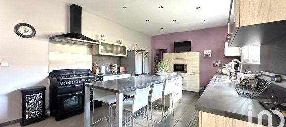 Casa de 4 dormitorios en Henin-Beaumont, France No. 235503 8