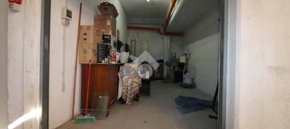  مرآب في Fisciano, Italy 18متر مربع رقم 66848 6