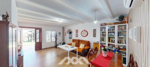 5 bedrooms House in Arenas, Spain No. 44877 13