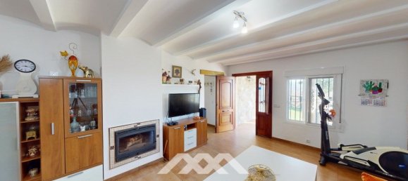 5 bedrooms House in Arenas, Spain No. 44877 14