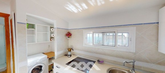 5 bedrooms House in Arenas, Spain No. 44877 50