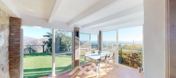 5 bedrooms House in Arenas, Spain No. 44877 7