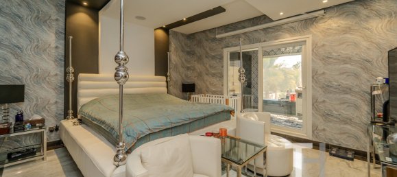 4 bedrooms Villa in Meadows, UAE No. 28465 8