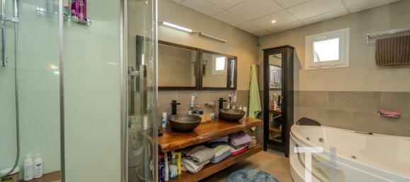 4 bedrooms Villa in Meadows, UAE No. 28465 11