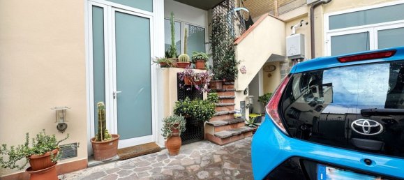 4 bedrooms Apartment in Campi Bisenzio, Italy No. 323141 21
