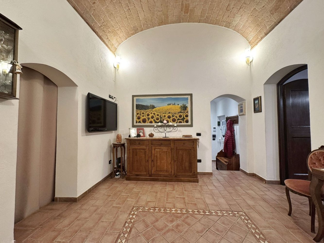 4 bedrooms Apartment in Campi Bisenzio, Italy No. 323141