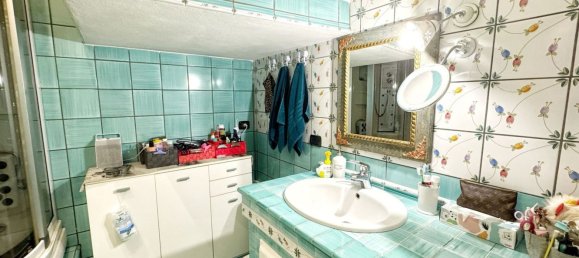 4 bedrooms Apartment in Campi Bisenzio, Italy No. 323141 17