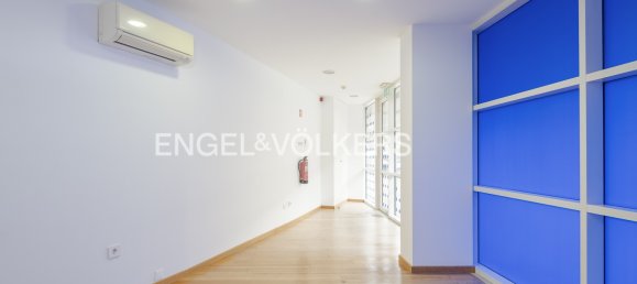 2 rooms Commercial property in Oeiras, Portugal No. 83802 2