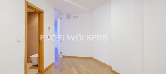 2 rooms Commercial property in Oeiras, Portugal No. 83802 13