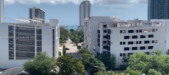2 Schlafzimmer Gewerbliche Immobilien in Miami, USA, Nr. 615404 17