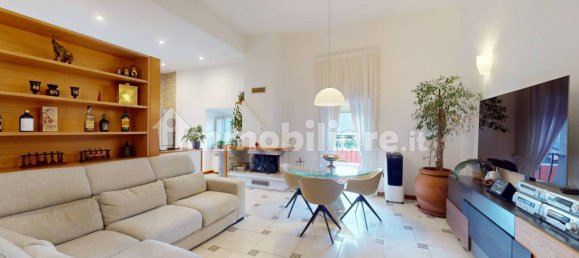 Квартира с 3 спальнями в Неаполь, Италия № 375397 8