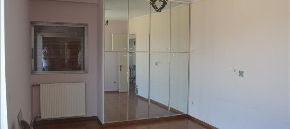  T5 em Palaio Faliro, Greece N.º 6589 18