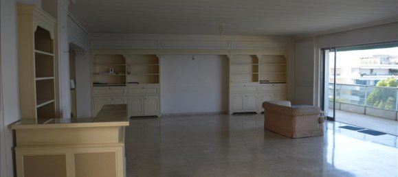  T5 em Palaio Faliro, Greece N.º 6589 9