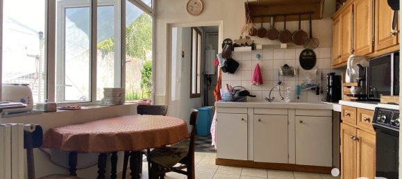 1-salle Bâtiment à Villeneuve-sur-Yonne, France No. 274350 6