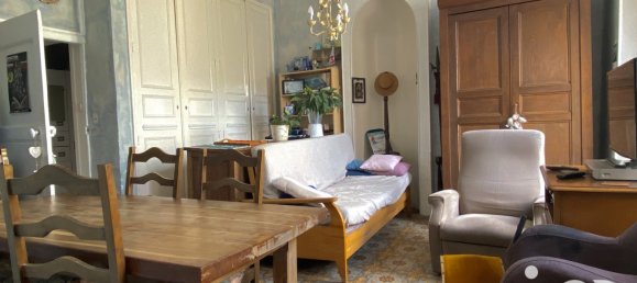 1-salle Bâtiment à Villeneuve-sur-Yonne, France No. 274350 2