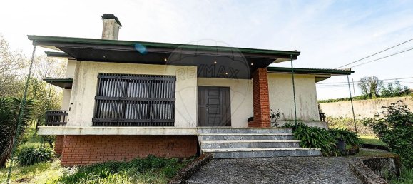 3 bedrooms House in Agueda, Portugal No. 185496 2