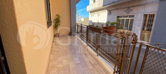 Дом с 5 комнатами в Sannicola, Италия № 293069 24