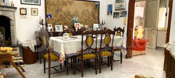 Дом с 5 комнатами в Sannicola, Италия № 293069 17