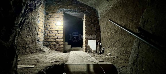 Imóvel comercial de 5 divisões em Viterbo, Italy N.º 131717 7